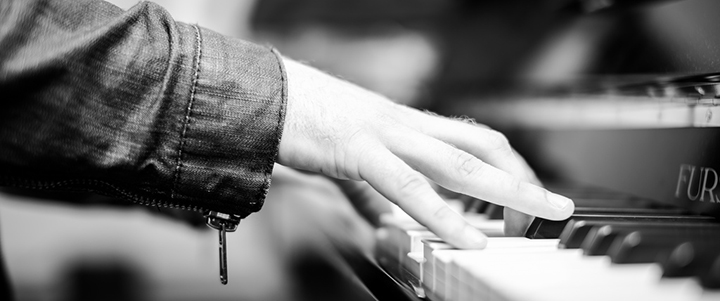 8 Unexpected Benefits of Playing the Piano